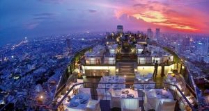 Не просто ресторанти Vertigo, Bangkok, Thailand