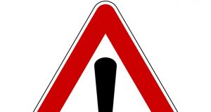 Аварирал тежкотоварен автомобил ограничава движението по път I-4 Малиново – Севлиево