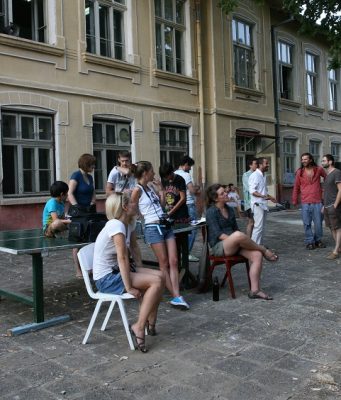 Покана за участие в арт резиденция „Старото училище“ Горна Липница, 4–14.08.2017 г.