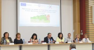 Кметът д-р Иван Иванов даде старт на санирането на 23 сгради в Севлиево