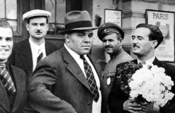 Излезе от печат „Дан Колов – вечната легенда“ на Нено Стойчев