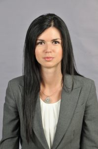 адвокат Велислава Тихинова